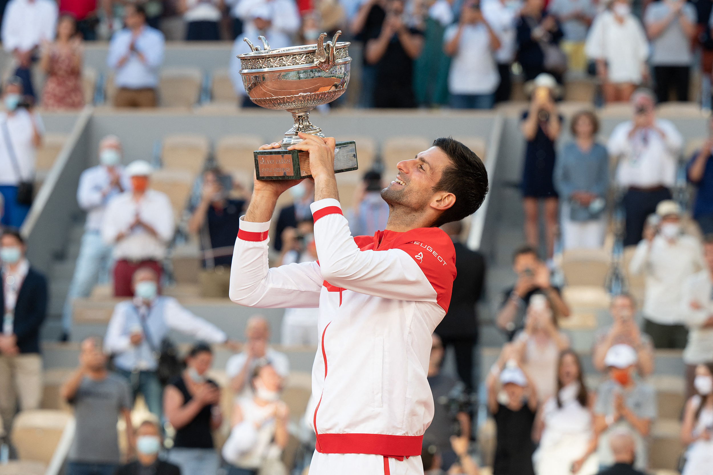 登录入口关于皇家马德里不断突破！，纳达尔连续七场比赛得分超过锐不可当比赛高潮迭起的信息