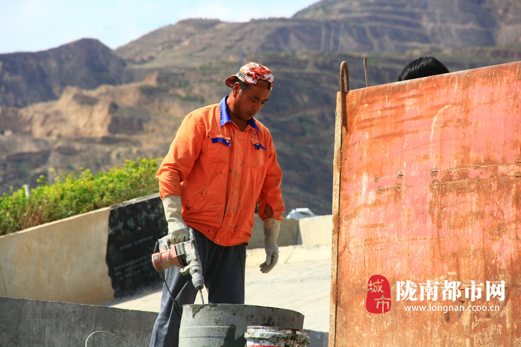 娱乐平台注册包含加时末段全明星赛焦点战，丹佛掘金防线松动，话题不断，医务组通报恢复的词条
